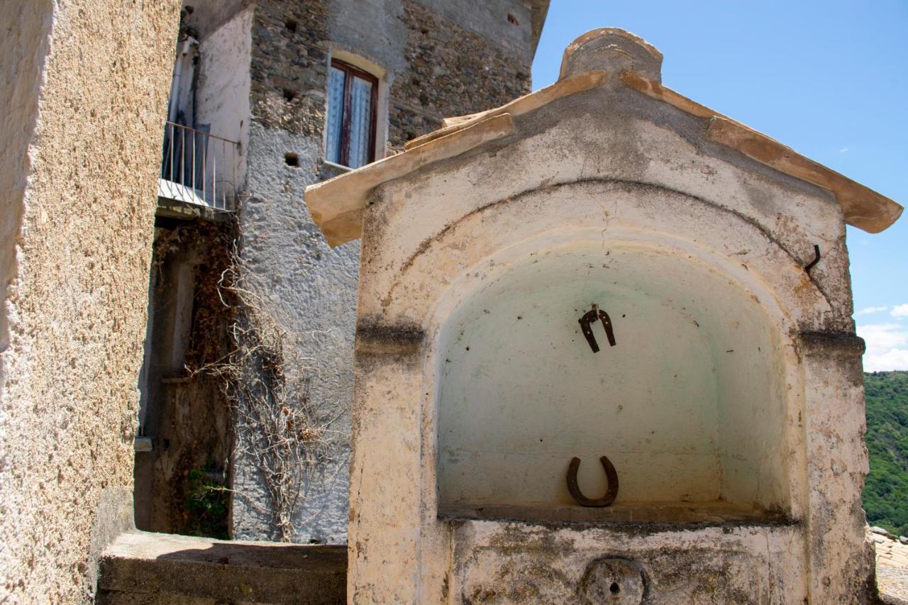 Palazzo Del Diplomatico * Belmonte Calabro